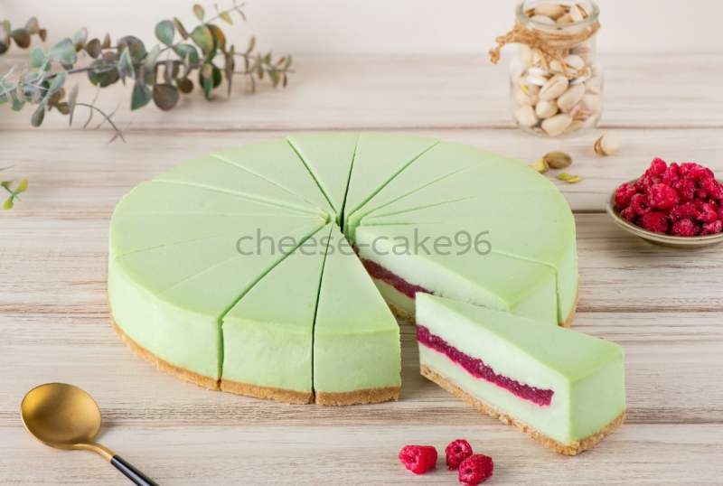 Чизкейк "Фисташка и Малина" Betty`s Cake
